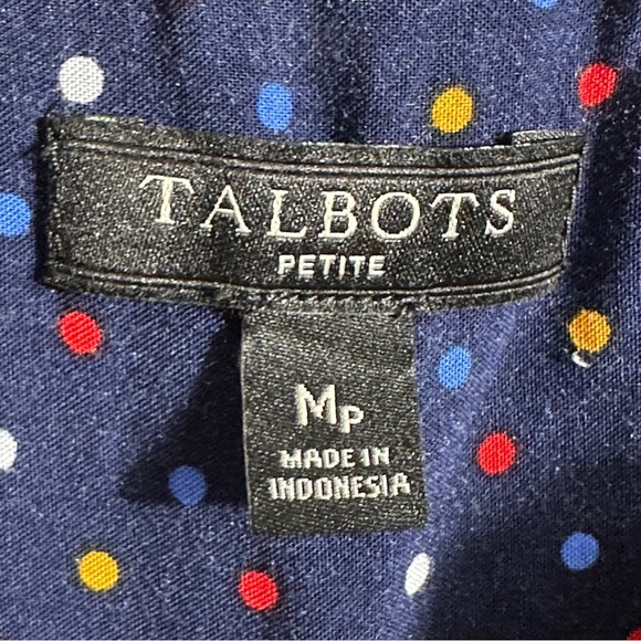 Adorable Talbots Petite medium navy polka dot blouse, small ruffles, flowy - Picture 7 of 9